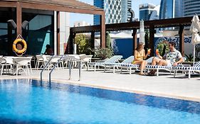 Pullman Doha West Bay